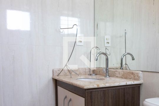 Banheiro Suíte de apartamento para alugar com 3 quartos, 69m² em Centro, Guarulhos