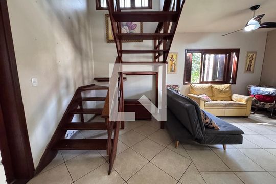 Sala de casa à venda com 3 quartos, 200m² em Campestre, São Leopoldo