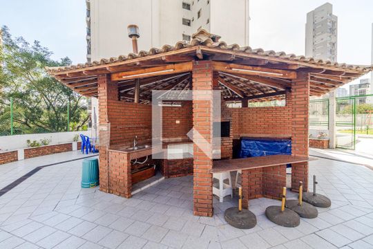 Área comum - Churrasqueira de apartamento à venda com 3 quartos, 124m² em Pinheiros, São Paulo