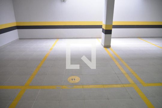 Garagem de apartamento à venda com 2 quartos, 106m² em Vila Pires, Santo André