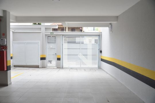 Garagem de apartamento à venda com 2 quartos, 106m² em Vila Pires, Santo André