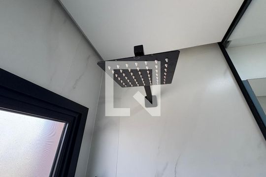 Banheiro Social de apartamento para alugar com 2 quartos, 58m² em Vila Dusi, São Bernardo do Campo