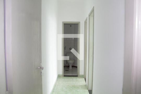 Corredor de apartamento à venda com 2 quartos, 79m² em Setor Campinas, Goiânia