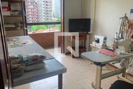 Casa à venda com 4 quartos, 262m² em Icaraí, Niterói