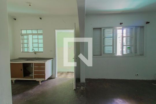 Cozinha de casa para alugar com 2 quartos, 50m² em Parque Sao Vicente, Mauá