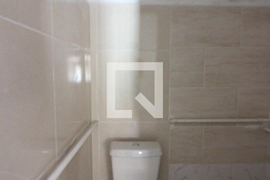 Suíte Banheiro  de casa à venda com 2 quartos, 83m² em Vila Rosa, São Bernardo do Campo