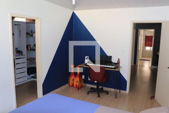 Quarto 1 de casa à venda com 3 quartos, 450m² em Serra Grande, Niterói