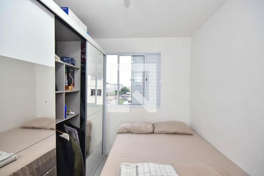 Quarto 1 de apartamento à venda com 2 quartos, 45m² em Vila Suzana, São Paulo