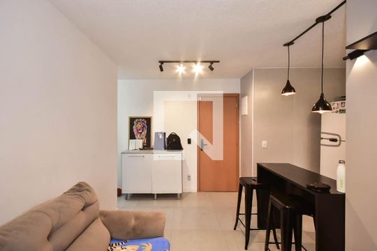 Sala de apartamento à venda com 2 quartos, 45m² em Vila Suzana, São Paulo