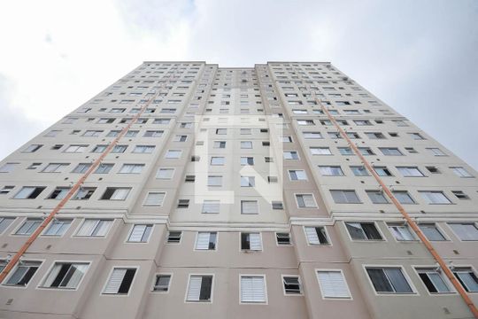 Fachada de apartamento à venda com 2 quartos, 45m² em Vila Suzana, São Paulo