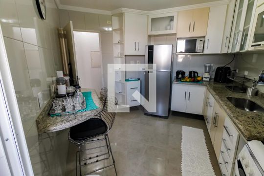 Cozinha de apartamento à venda com 2 quartos, 134m² em Parque Esmeralda, São Paulo