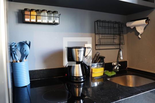 Cozinha de kitnet/studio à venda com 1 quarto, 55m² em Vila Olímpia, São Paulo
