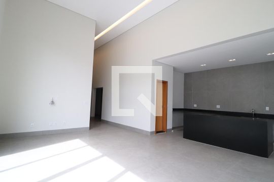 Sala de casa de condomínio para alugar com 4 quartos, 218m² em Granja Marileusa, Uberlândia