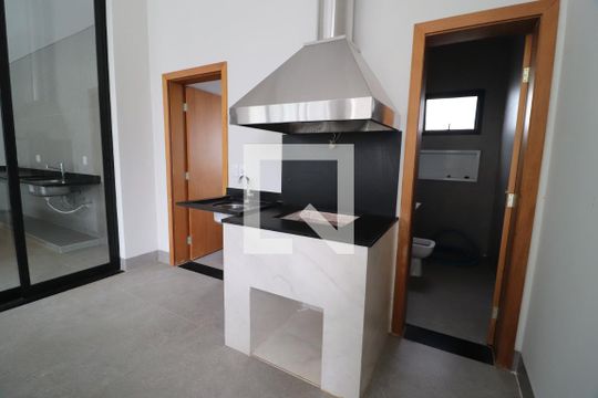 Varanda gourmet de casa de condomínio para alugar com 4 quartos, 218m² em Granja Marileusa, Uberlândia