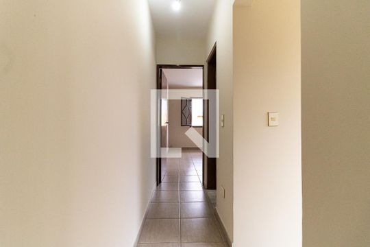 Corredor de casa à venda com 2 quartos, 105m² em Jardim Vergueiro (sacoma), São Paulo