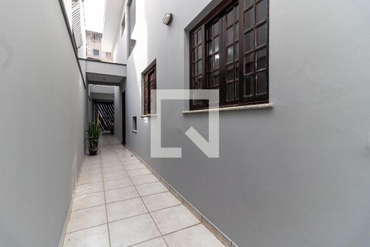 Corredor Lateral de casa à venda com 2 quartos, 105m² em Jardim Vergueiro (sacoma), São Paulo