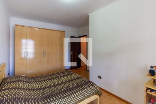Suíte de casa à venda com 3 quartos, 200m² em Vila Sao Domingos, São Paulo