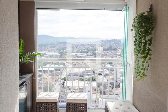 Varanda da Sala de apartamento para alugar com 2 quartos, 56m² em Vila Galvão, Guarulhos