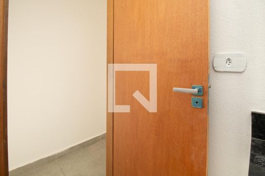 Lavabo de apartamento para alugar com 3 quartos, 70m² em Vila Constança, São Paulo