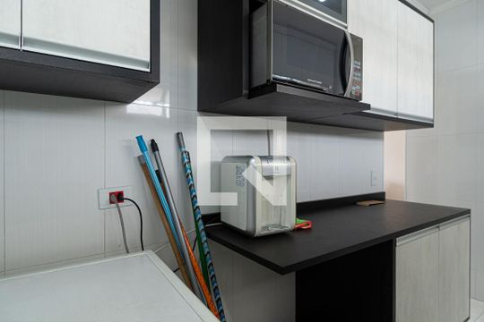Cozinha de apartamento para alugar com 1 quarto, 47m² em Bela Vista, São Paulo