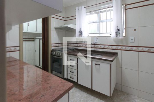 Cozinha de apartamento à venda com 2 quartos, 60m² em Jardim Ângela (Zona Leste), São Paulo