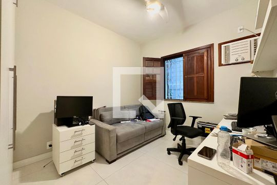 Quarto 1 de casa de condomínio à venda com 5 quartos, 297m² em Botafogo, Rio de Janeiro