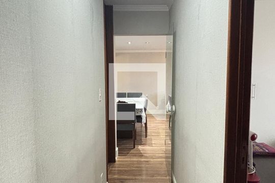 Corredor de apartamento à venda com 3 quartos, 107m² em Vila Assunção, Santo André