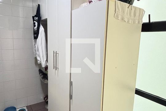 Área de Serviço de apartamento à venda com 3 quartos, 107m² em Vila Assunção, Santo André