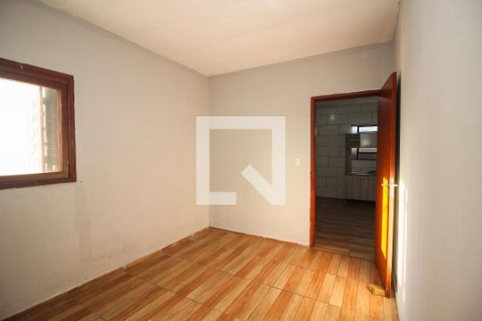 Quarto 2 de apartamento para alugar com 2 quartos, 57m² em Medianeira, Porto Alegre