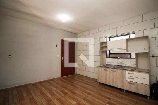 Apartamento para alugar com 2 quartos, 57m² em Medianeira, Porto Alegre