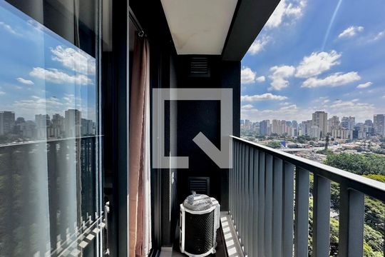Sacada de kitnet/studio para alugar com 0 quarto, 23m² em Brooklin Paulista, São Paulo