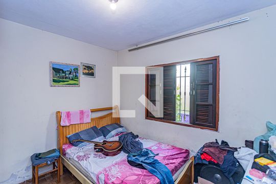 Quarto 2 de casa à venda com 4 quartos, 240m² em Jardim Peri, São Paulo