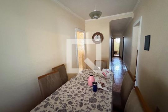 Sala de casa à venda com 3 quartos, 192m² em Jardim Vera Cruz, Contagem