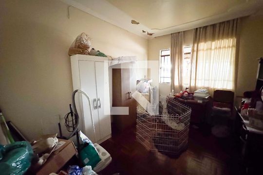 Quarto 1 de casa à venda com 3 quartos, 192m² em Jardim Vera Cruz, Contagem