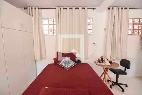 Quarto de kitnet/studio para alugar com 1 quarto, 22m² em Tijuca, Rio de Janeiro