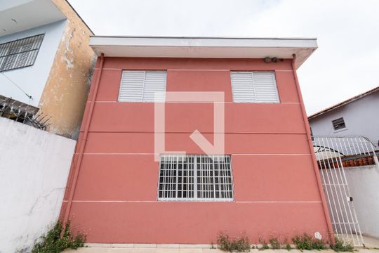 Fachada de casa à venda com 3 quartos, 206m² em Jardim Oriental, São Paulo