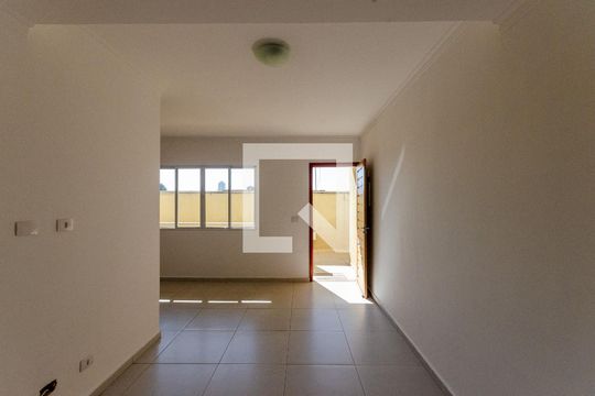 Casa de Condomínio à venda com 2 quartos, 100m² em Vila Pereira Cerca, São Paulo