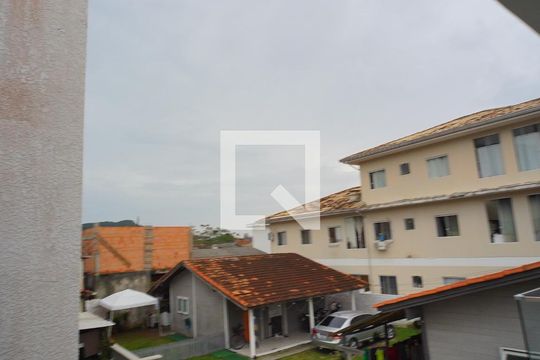 Vista do Quarto 1 de casa para alugar com 3 quartos, 104m² em São João do Rio Vermelho, Florianópolis