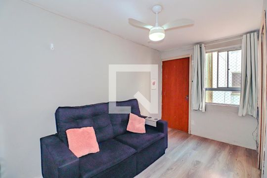 Apartamento à venda com 2 quartos, 39m² em Rubem Berta, Porto Alegre