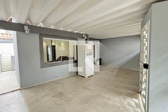 Garagem de casa à venda com 3 quartos, 162m² em Parque Oratório, Santo André