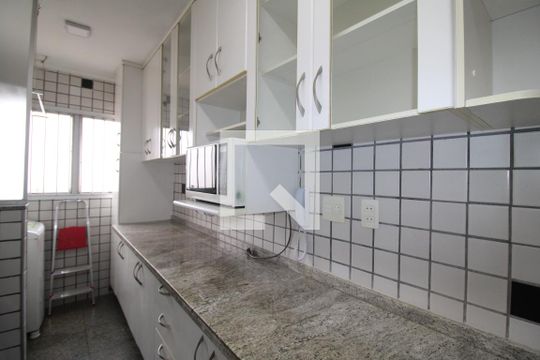 Cozinha de apartamento à venda com 2 quartos, 56m² em Santana, São Paulo