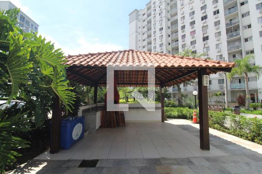 Área comum - Churrasqueira de apartamento para alugar com 2 quartos, 56m² em Recreio dos Bandeirantes, Rio de Janeiro