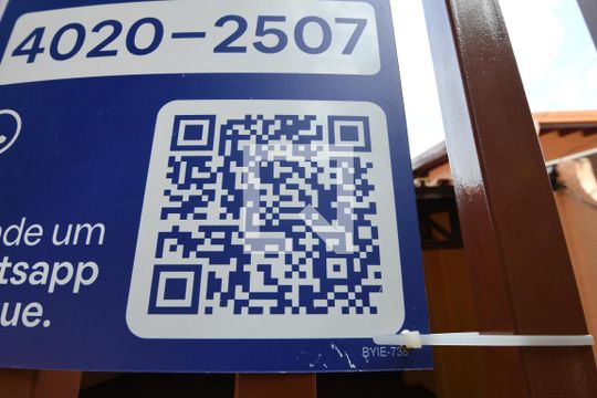 Placa de casa para alugar com 3 quartos, 300m² em Cidade Universitária, Campinas