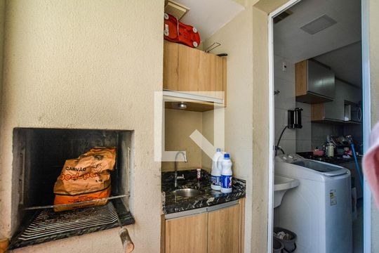 Sala de apartamento à venda com 2 quartos, 50m² em Casa Branca, Santo André