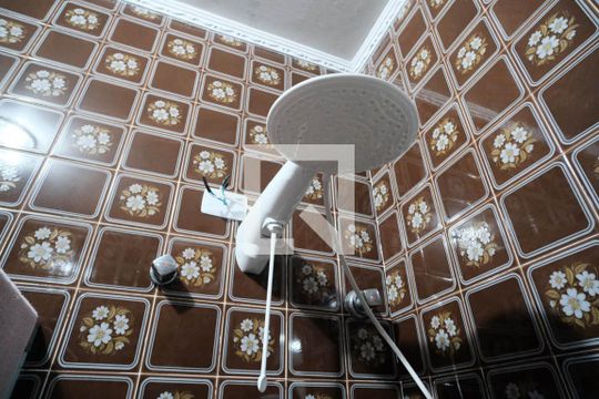 Banheiro Suíte de casa à venda com 4 quartos, 330m² em Parque Cisper, São Paulo