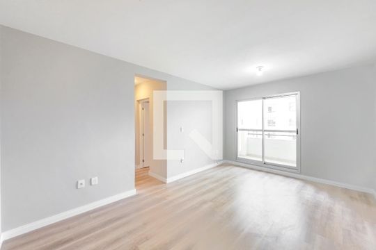 Sala de apartamento para alugar com 3 quartos, 77m² em Conjunto Residencial Trinta E Um de Marco, São José dos Campos