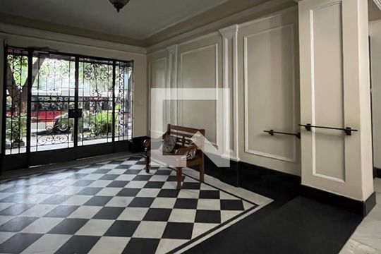Portaria de apartamento à venda com 3 quartos, 160m² em Copacabana, Rio de Janeiro
