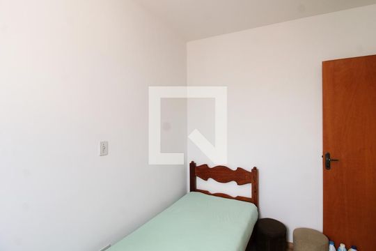 Quarto de apartamento para alugar com 2 quartos, 55m² em Vila Gustavo, São Paulo
