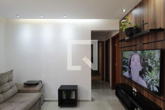 Sala de apartamento à venda com 3 quartos, 70m² em Glória, Belo Horizonte