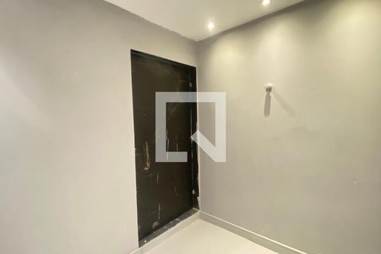 Quarto 1 de casa à venda com 4 quartos, 134m² em Jardim Munhoz, Guarulhos